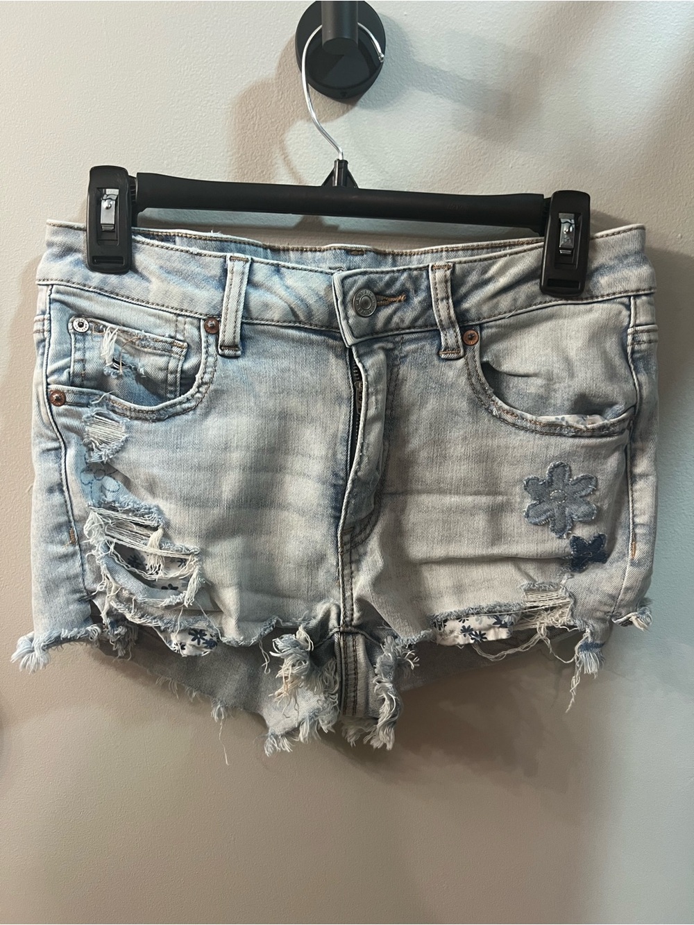American Eagle Outfitters Light Blue Distressed Denim Shorts with Floral Patch